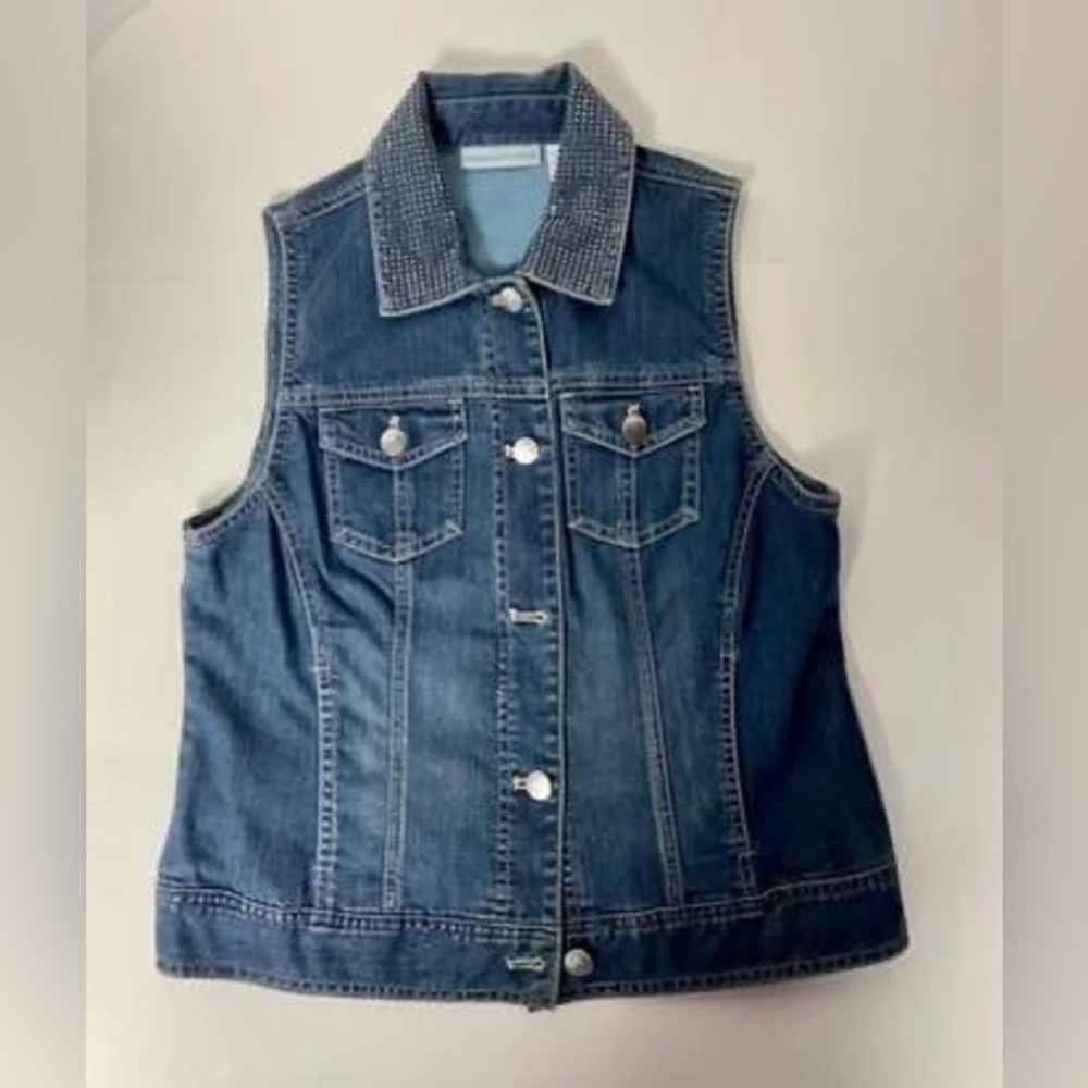 Women’s Chico’s Platinum Denim Vest Size 0